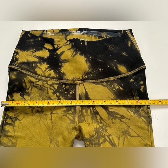 GOOD AMERICAN Black & Yellow Tie Dye Seamless Leggings ~ 00/0 X-Small - Picture 6 of 7